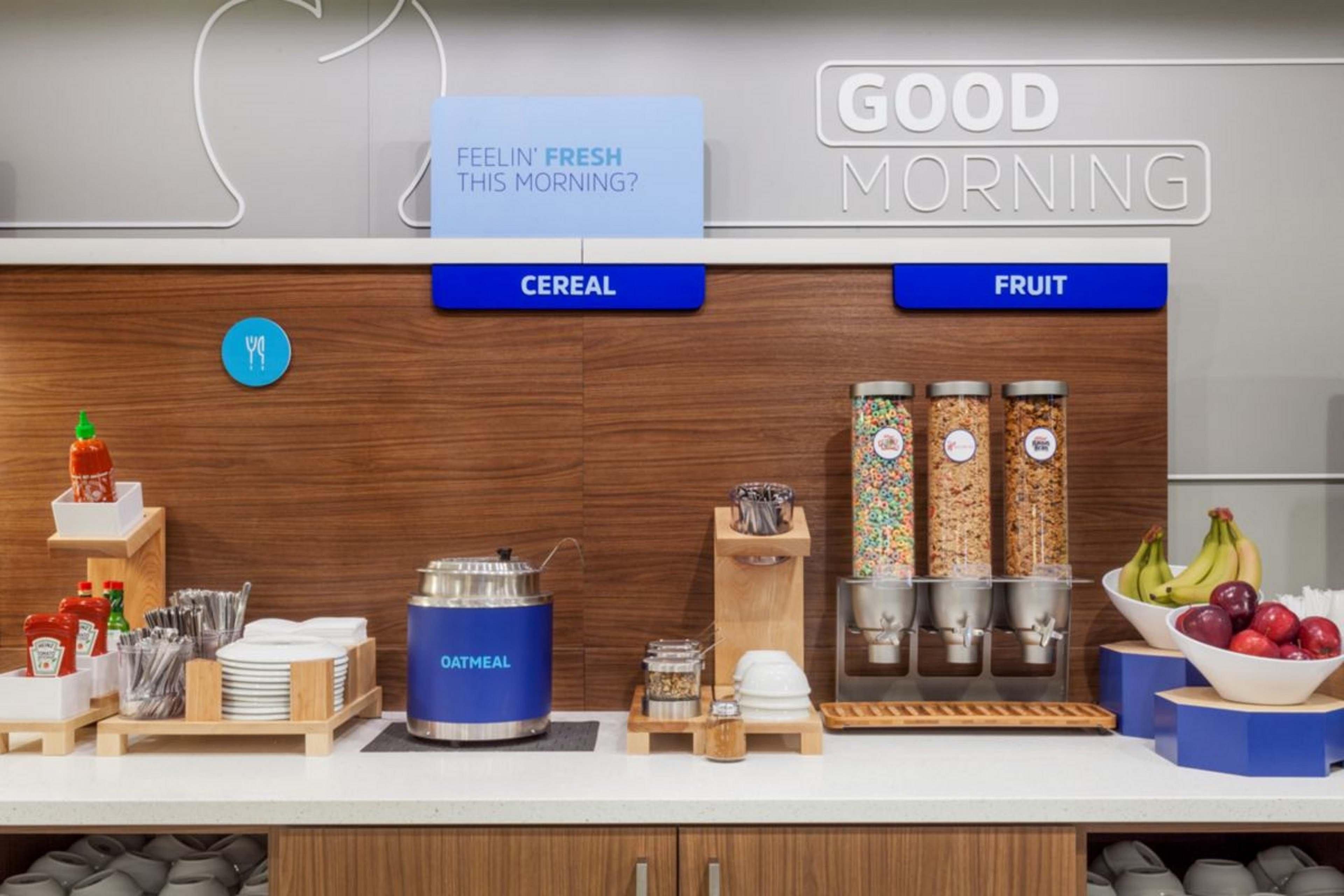 Holiday Inn Express Cambridge By Ihg Εξωτερικό φωτογραφία