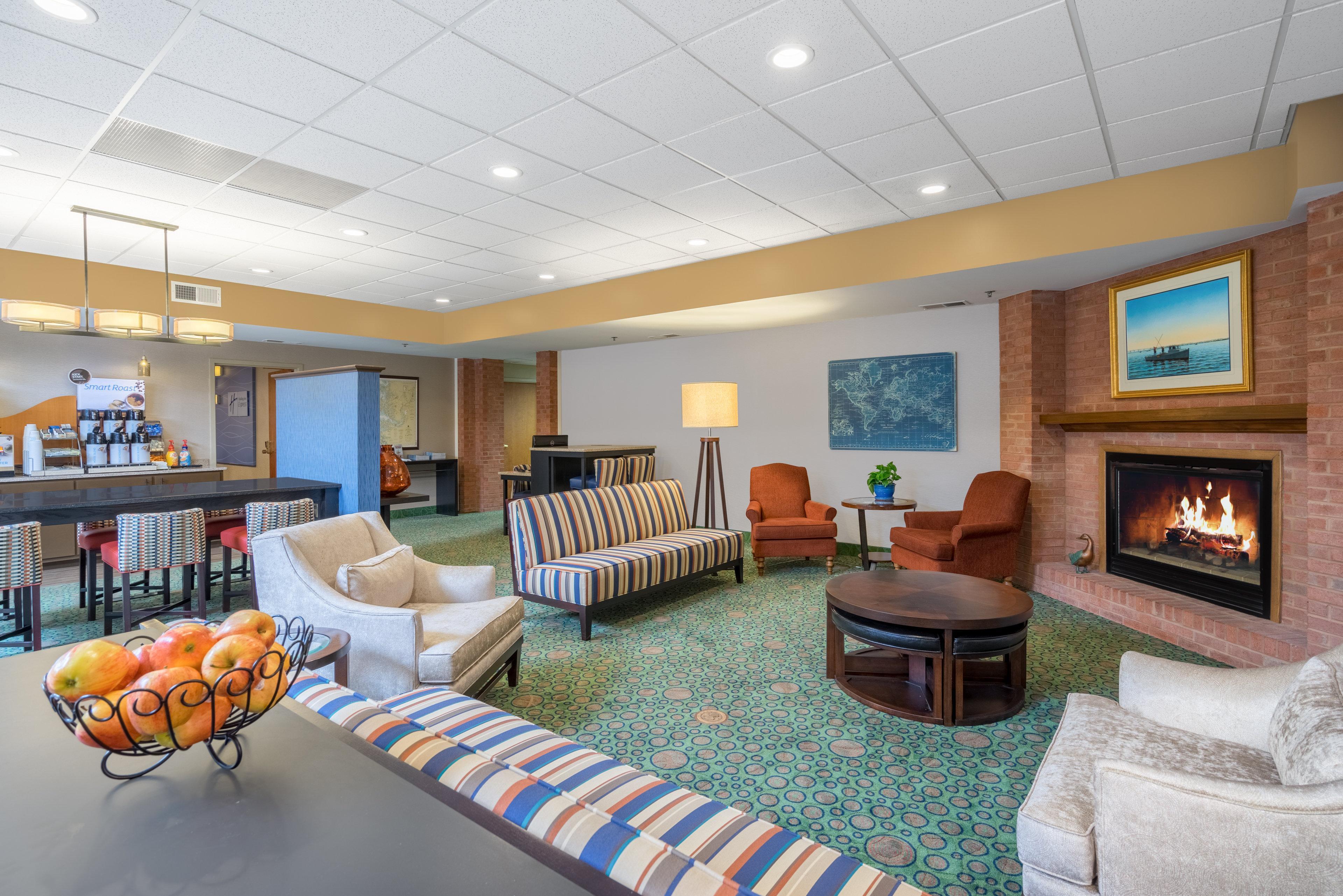 Holiday Inn Express Cambridge By Ihg Εξωτερικό φωτογραφία