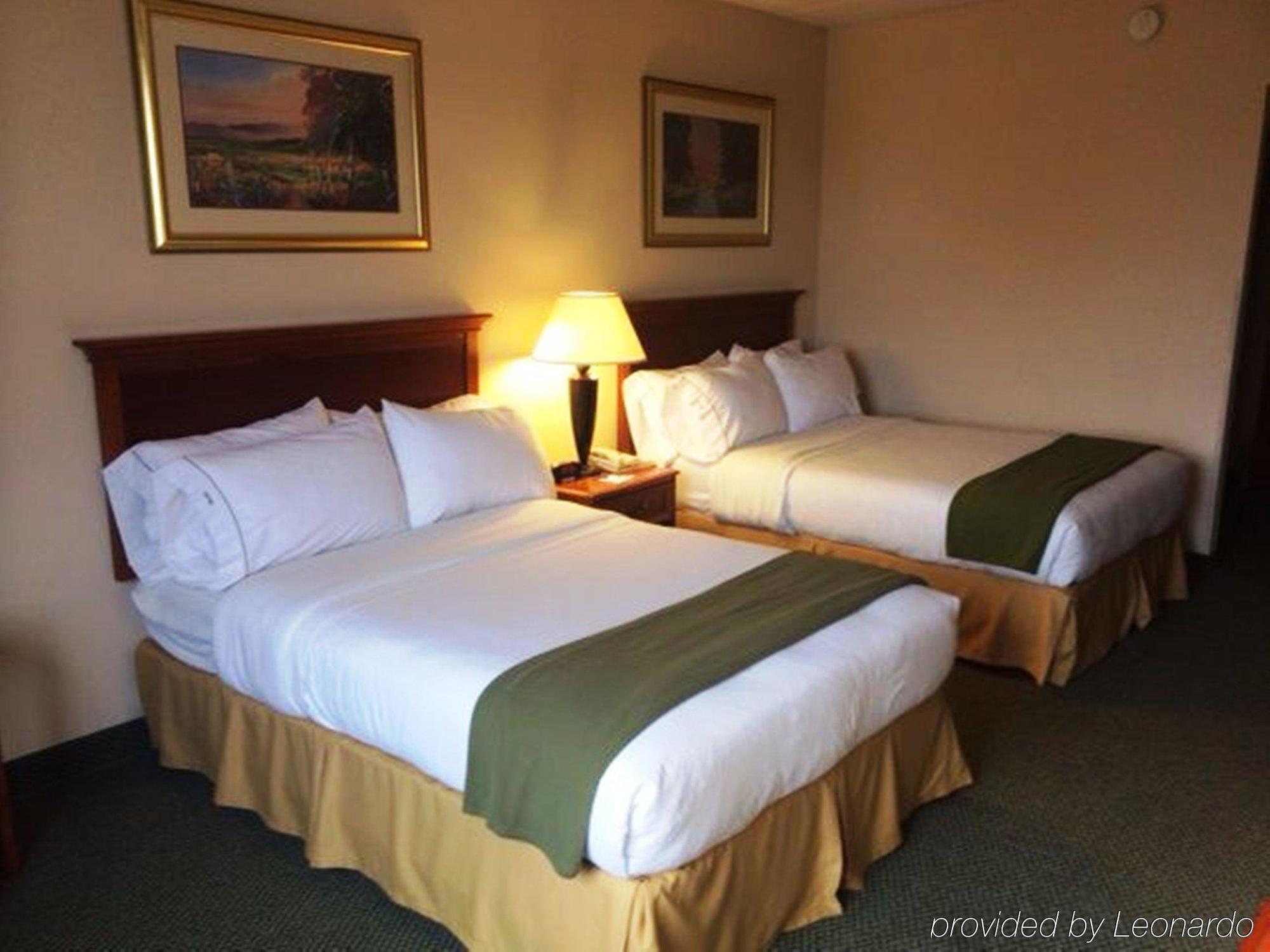 Holiday Inn Express Cambridge By Ihg Εξωτερικό φωτογραφία